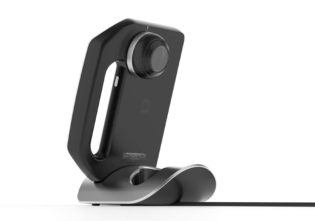 DermLite skeen with charging dock